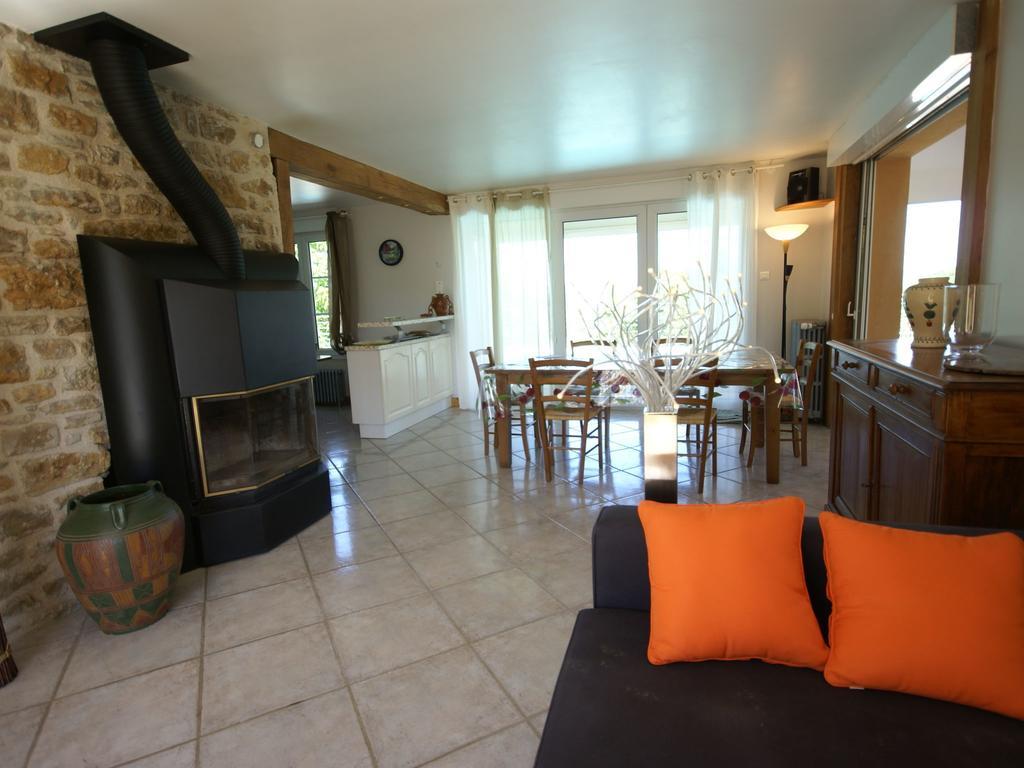 Modern Holiday Home With Private Pool Loubressac ห้อง รูปภาพ