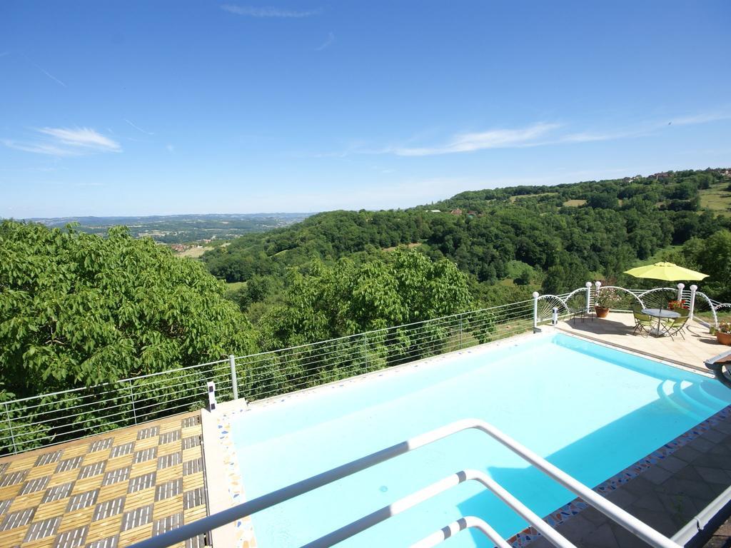 Modern Holiday Home With Private Pool Loubressac ห้อง รูปภาพ
