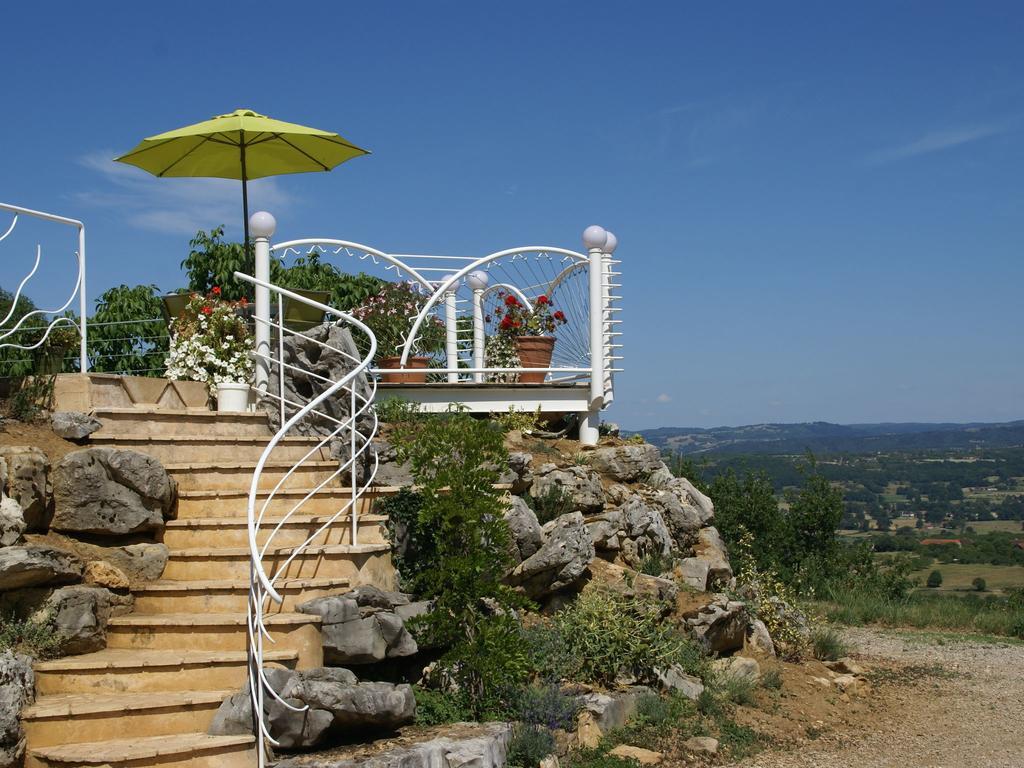 Modern Holiday Home With Private Pool Loubressac ห้อง รูปภาพ