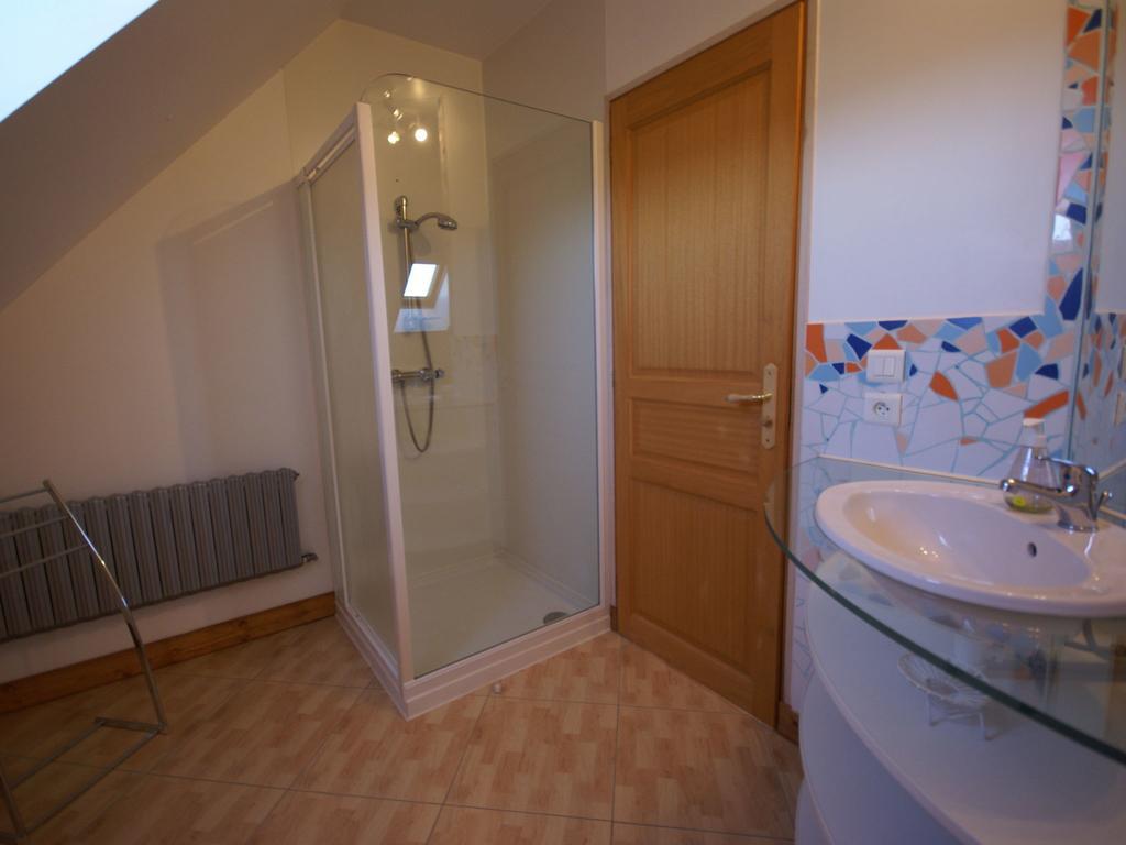 Modern Holiday Home With Private Pool Loubressac ห้อง รูปภาพ