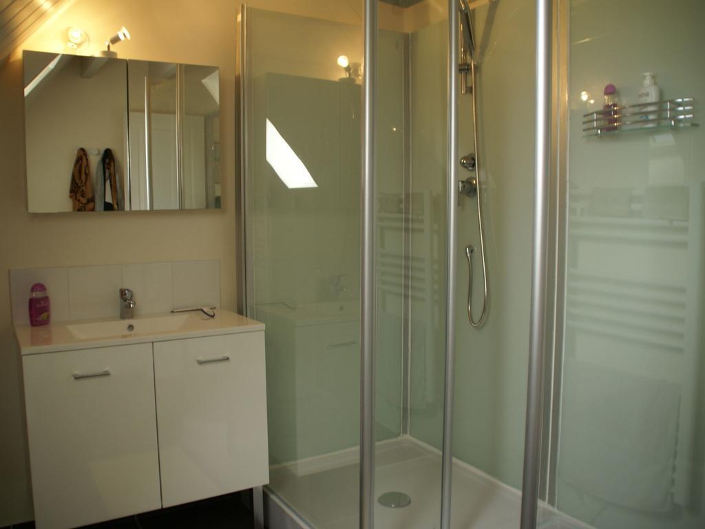 Modern Holiday Home With Private Pool Loubressac ภายนอก รูปภาพ